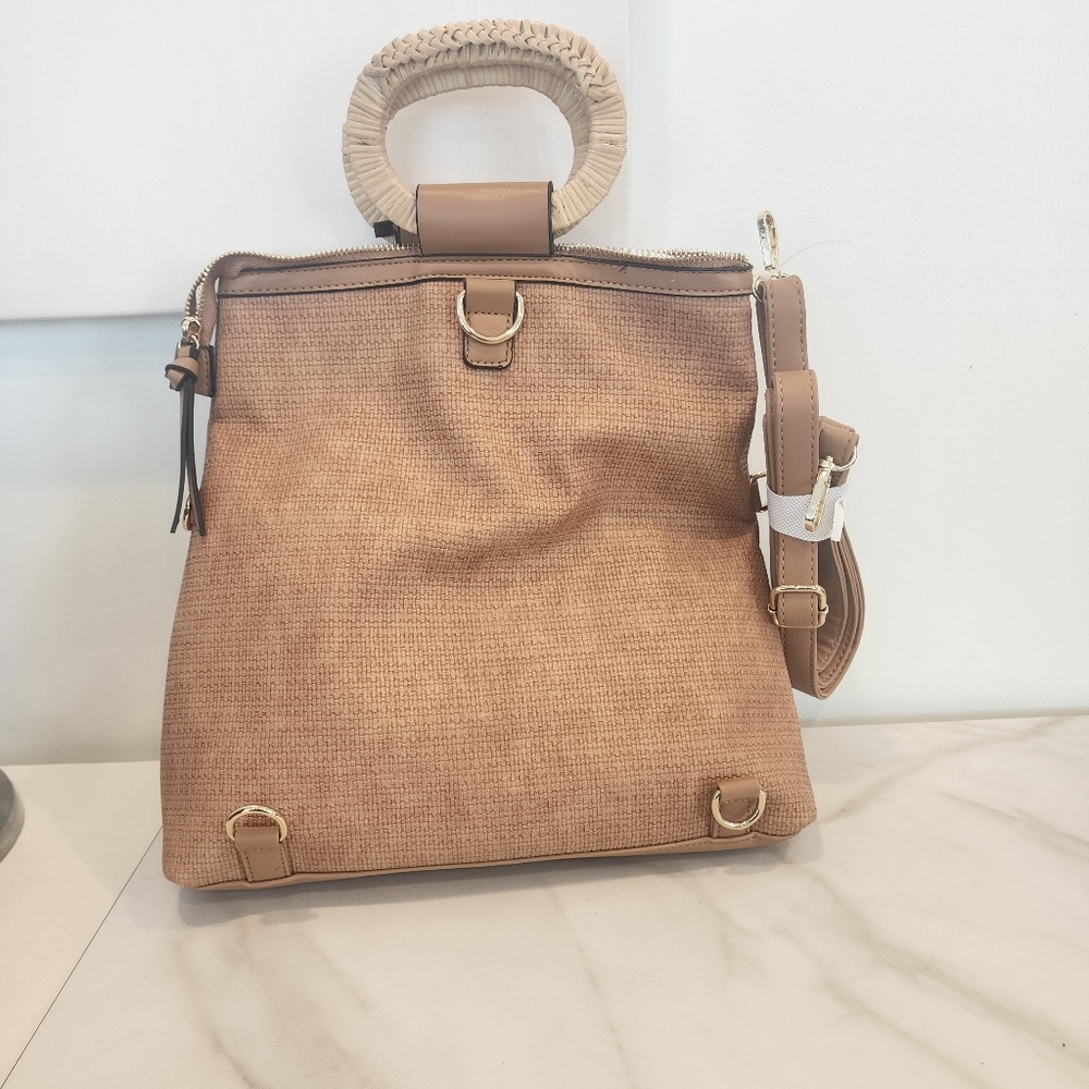 NWTO- VR, Women's, CUTEST CONVERTIBLE, handheld, foldover,  backpack style bag.